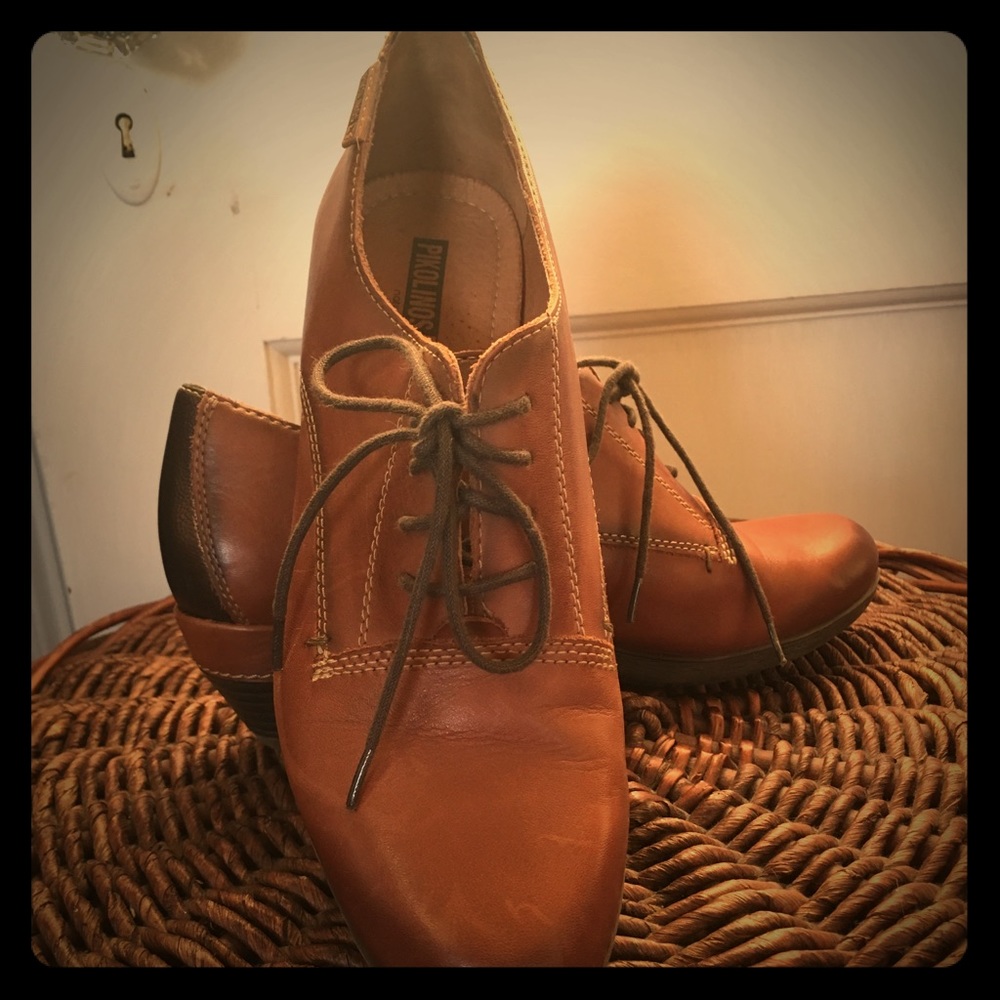 Pilkolinos Leather Shoe